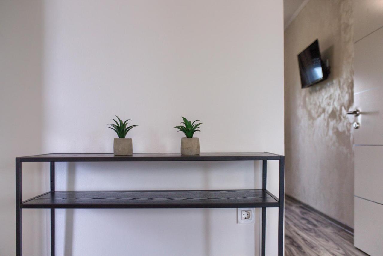 Luksuzni Asi S Bazenom Apartment