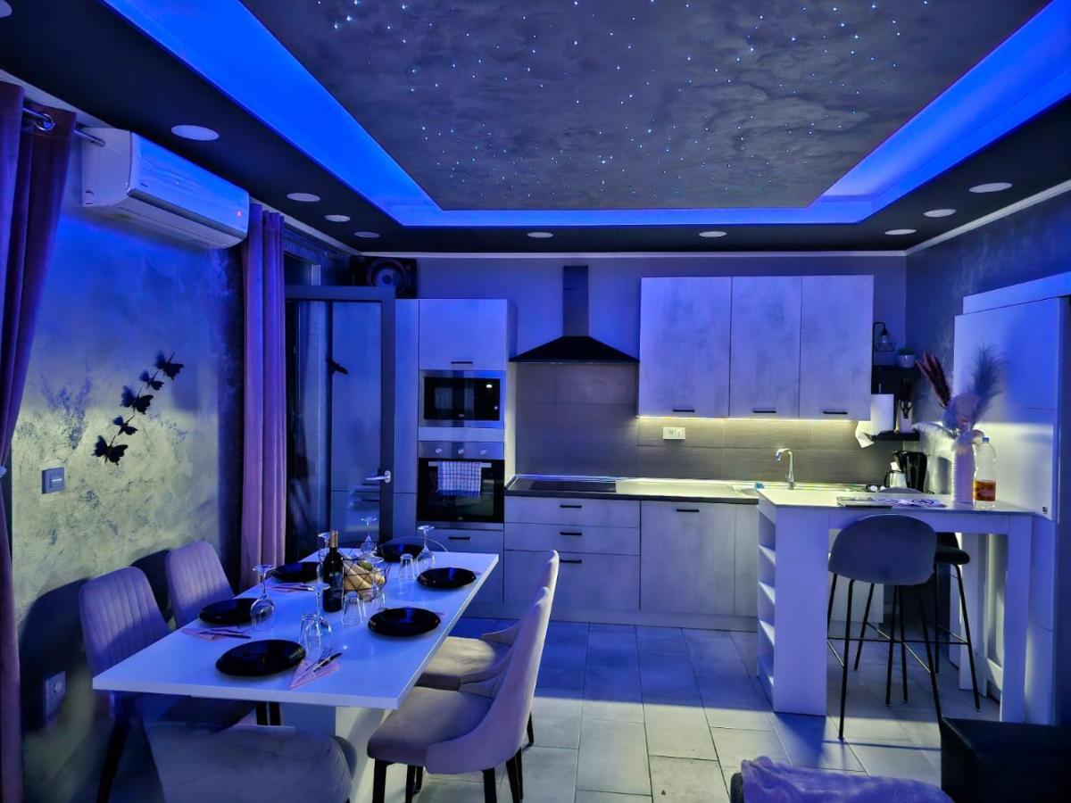 Luksuzni Asi S Bazenom Apartment