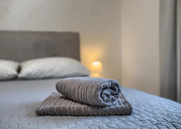 Luksuzni Apartmani Asi S Bazenom